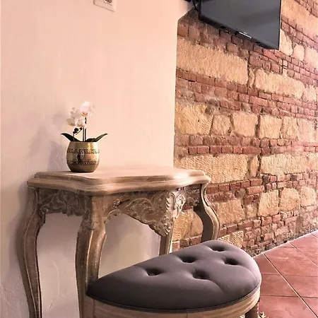 Guest house White & Gold Verona